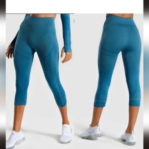 Geo Ombre Seamless cropped leggings